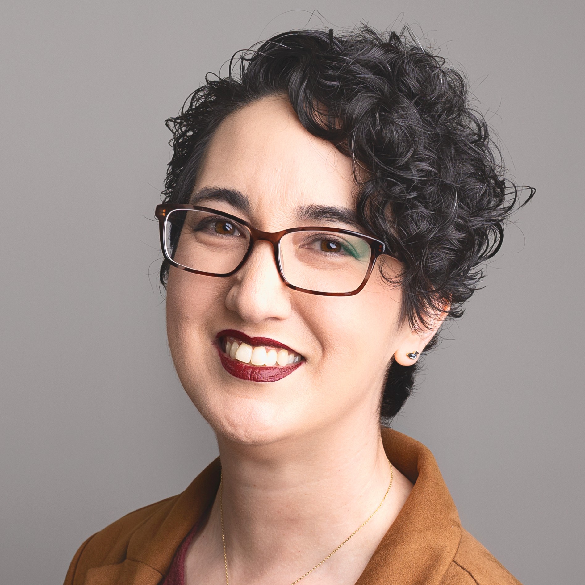 Analise Zocher headshot